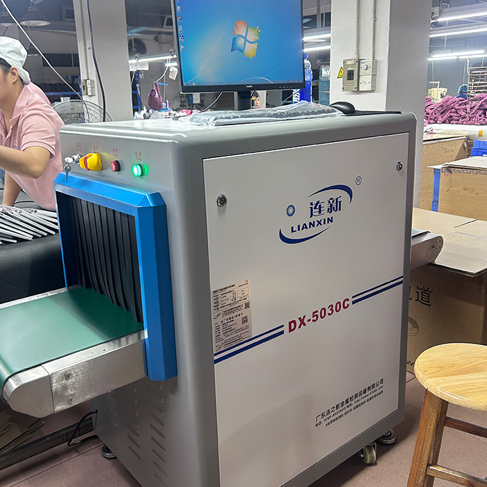 老客戶多次下單——DX-5030C智能X光機、手袋包包可視化驗釘機
